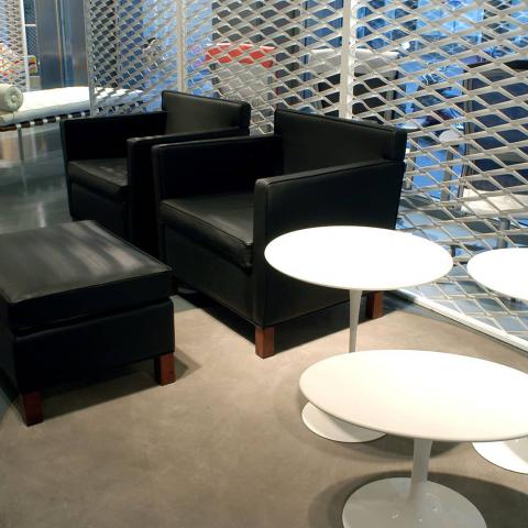 Out-fitting Showroom Knoll in expanded metal image 16