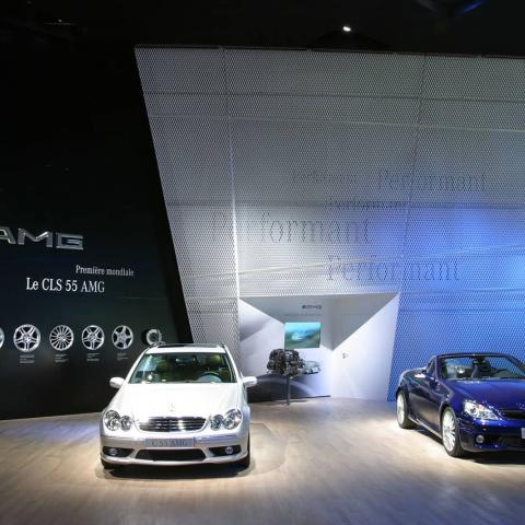 Allestimento in rete metallica Stand Mercedes-Benz foto 3